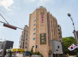 Daesan Hotel