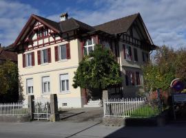 Historische Villa im Herzen Rankweils，位于兰克韦尔的住宿加早餐旅馆
