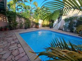 Villa Les Oursins 130 m² - Piscine privée，位于莱特鲁瓦西莱的酒店