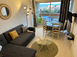 Charmant appartement carnon plage à 7min parc expo Salle Arena，位于莫吉奥的酒店