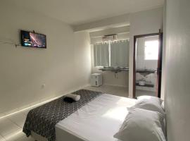 Infinit Hotel Flats，位于Janaúba的酒店