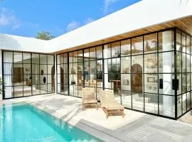 Two- bedroom Luxury Villas