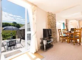 Braefoot Cottage at Lower Aylescott