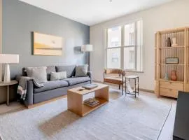 Walnut Creek 2br w sundeck pool gym nr bart SFO-1499