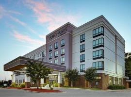 Four Points by Sheraton Birmingham Homewood，位于霍姆伍德的酒店