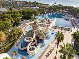 Dobedan World Palace Hotel ''Ex Brand Alva Donna World Palace ''