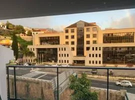 House in the Heart of Funchal with big balcony