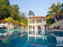 Lux Family Villas Krabi Ao Nang，位于奥南海滩的浪漫度假酒店