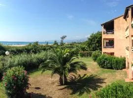 Two-room apartment 150 meters from the beach - 4 people - Ghisonaccia