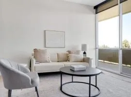 Palo Alto 1BR w Pool Gym nr FB Google SFO-879