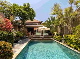 Villa Nesanur - Comfortable & Spacious Beachside Sanur，位于沙努尔的豪华酒店