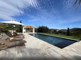 Villa provençale climatisée, piscine chauffée