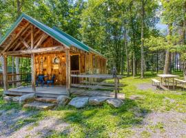 Bear Necessities @ Deep Creek Lake，位于奥克兰的酒店