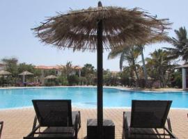Poolside Serenity at Tortuga Beach - 491，位于Prainha的酒店