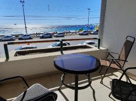 Hermoso Dúplex en Playa de Reñaca，位于阿莱马纳镇的酒店