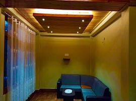 Debraj hotel & resort，位于拉瓦格拉的酒店