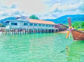 Poohry Seaview