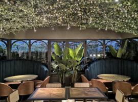 Manuelina Taste Hotel，位于雷科的酒店