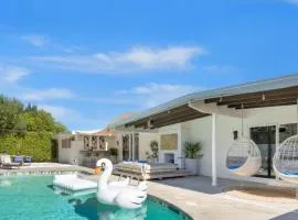 tHe PRESIDENTIAL HOUSE: EXCLUSIVE MOUNTAIN VIEWS & AMENITIES