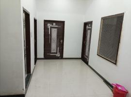 POP A1 Varndavan Hotel，位于Chandwaji的酒店