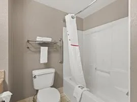 Red Roof Inn & Suites Newnan