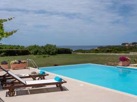 Aleli Villas with Tennis Court