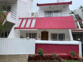 Monarch Holidays,Nashik，位于纳西克的酒店