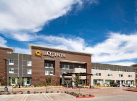 La Quinta Inn & Suites by Wyndham Yucaipa，位于Yucaipa的酒店