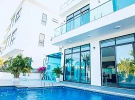 Villa FLC Sầm Sơn - Cạnh Bể Bơi Vô Cực