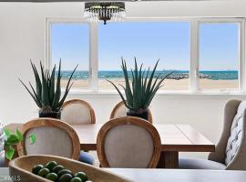 Beachfront 3 Bedroom 3 Bath In Seal Beal, Ca，位于海豹滩的酒店