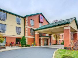 Comfort Suites Pittsburgh Airport，位于科里奥波利斯匹兹堡国际机场 - PIT附近的酒店