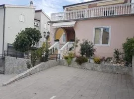 Apartments and rooms with parking space nska, Krk - 21686