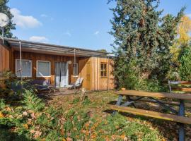 Beautiful Home In Zeulenroda-triebes With Sauna，位于Stelzendorf的度假屋