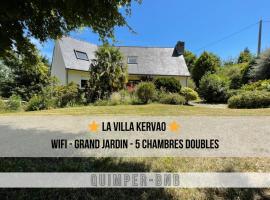 LA KERVAO - Villa 5 chambres - Jardin - Terrasse - Internet，位于坎佩尔的乡村别墅