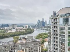 NEW 1BR with Views and Rooftop pool near Rainey St