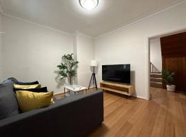 2 Bedroom Darling Harbour - Pyrmont 2 E-Bikes Included，位于悉尼的酒店
