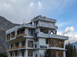 Hotel Duktuk，位于Turtok的酒店