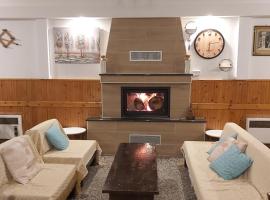 Ermis Hotel，位于Dhríza的酒店