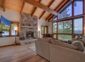 Kings Way Lake View by Tahoe Getaways - Spacious 4 BR w Private Hot Tub, Pool Table!