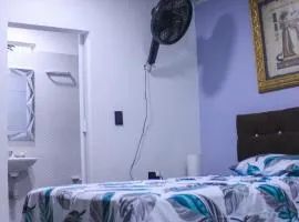 Hostal Queens Deluxe