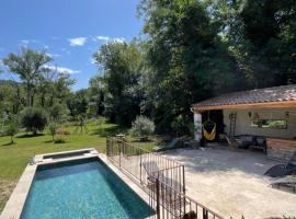 Villa La Ressourcerie a Saignon，位于赛尼翁的酒店