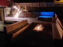 New flat with hot tub - No3