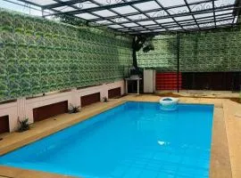 Ivy Pearl Houses Row House No 2 (4 BHK) with Common Pool