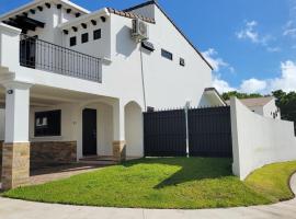 New 3 bedroom Home in Managua，位于马那瓜的度假屋