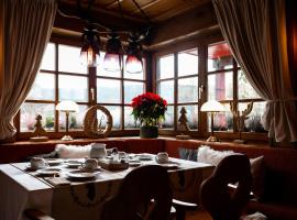 Hotel zum See, Titisee，位于蒂蒂湖-新城的酒店