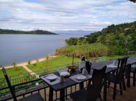 PALEGA BEACH INN，位于Buhoro的酒店