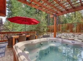 Pinecrest at Winter Creek- Cozy Cabin w Hot Tub, Walk To Downtown Truckee