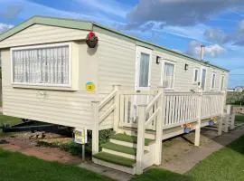 Sealands (Highbury) 8 berth next to Fantasy Island and Beach