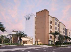 Fairfield Inn & Suites by Marriott Fort Lauderdale Northwest，位于塔马拉克Coral Square Mall附近的酒店