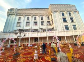 HOTEL PLEASANT VIEW，位于Rāe Bareli的酒店